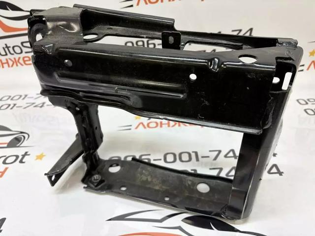 Кронштейн усилителя переднего бампера 51119449061 BMW