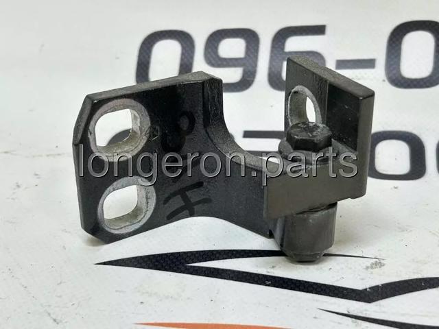 68140737AB CHRYSLER Петля двери задней левой купить в Черкассы