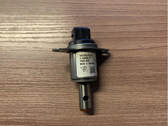 PORSCHE 94810530802 Клапан фазорегулятора в наличии Харьков