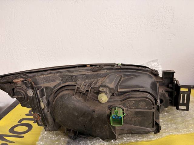 Фара дальнего света в сборе Ford Mondeo III