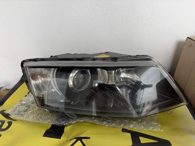 1T0941006R VAG Правая фара купить в Полтава