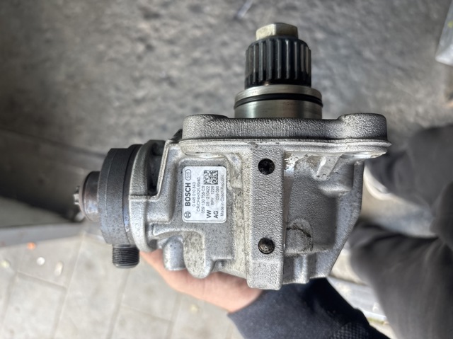 Насос топливный высокого давления 059130755CS VAG