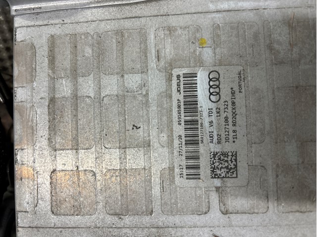 VAG 059145803P Радиатор интеркуллера в наличии Павлоград