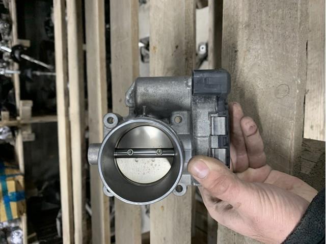 Дроссельная заслонка 06K133062J VAG