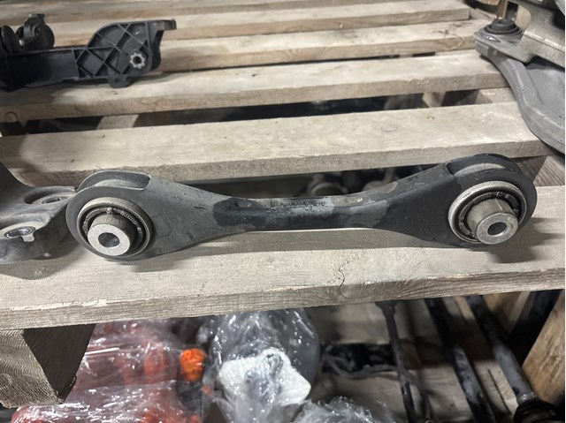 Растяжка задней подвески 1EA501529B VAG
