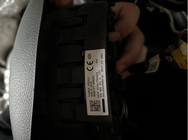 3V0880201A VAG Подушка безопасности водителя купить в Каменское