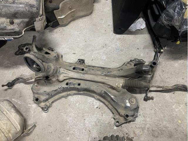 Реечный рулевой механизм 4551042170 TOYOTA