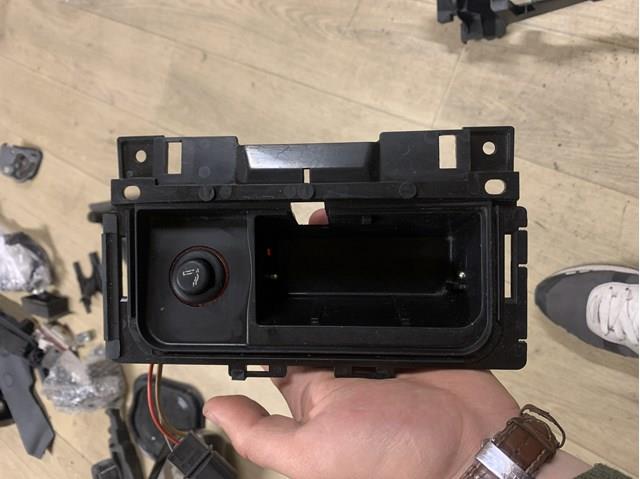 VAG 4G0857951A4PK в наличии Кривой Рог