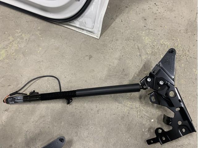 Амортизатор крышки багажника 4G8827852F VAG