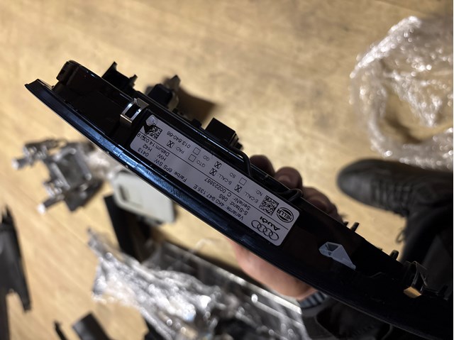 VAG 4K0947135E6PS Плафон салона в наличии Павлоград
