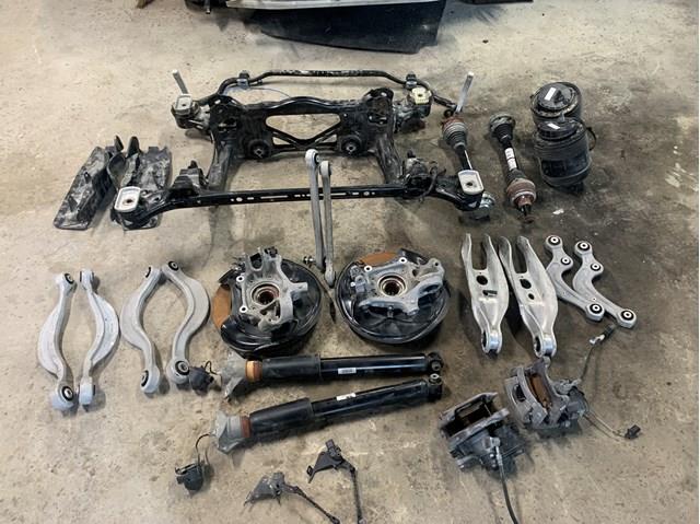Цапфа поворотного кулака 4KE505432C VAG