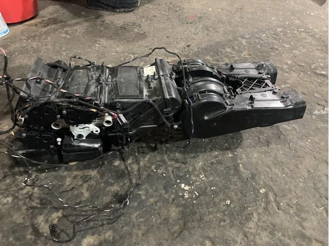 4M0820004 VAG Корпус печки в сборе купить в Николаев