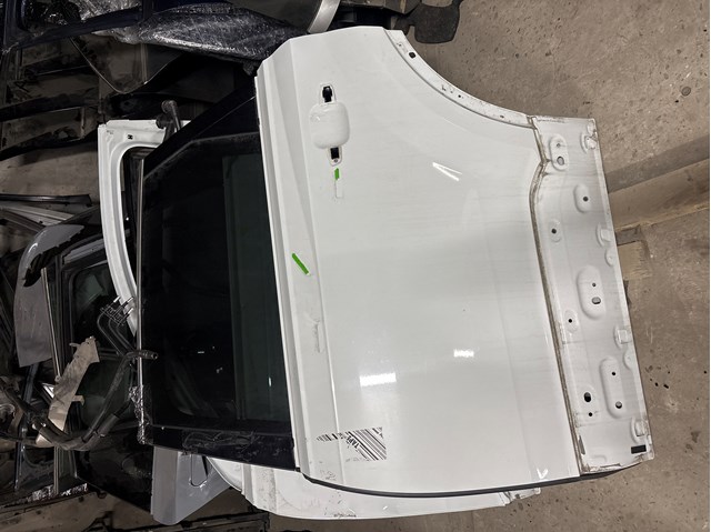 Задняя левая дверь 4M0833051E VAG
