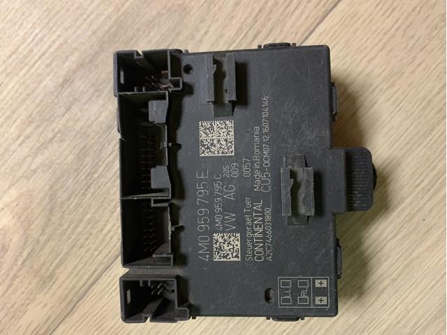 Блок комфорта задней двери 4M0959795E VAG
