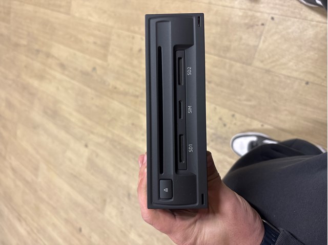 4M1035880C VAG купить в Николаев