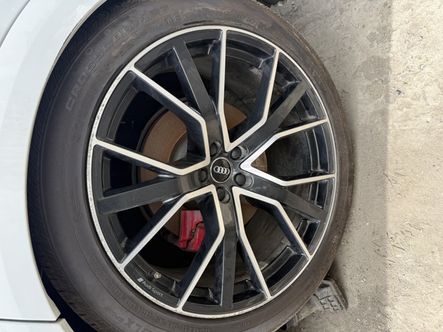 Диски на авто 4M8601025Q VAG