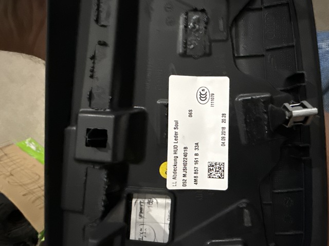 4M8857161B33A купить Черновцы