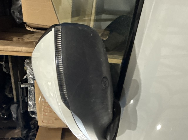 4M8857409AN9B9 VAG Зеркало заднего вида левое купить в Черновцы