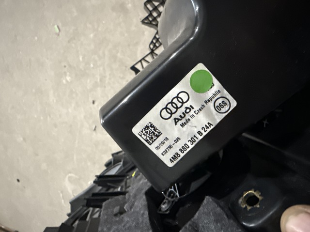 4M8880301B24A купить Днепр