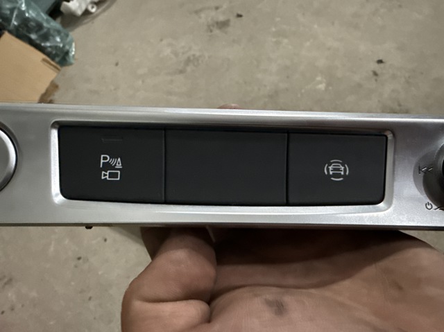 Блок кнопок центральной консоли 4N0959673B VAG