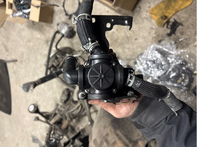 VAG 5810R1003 в наличии Житомир