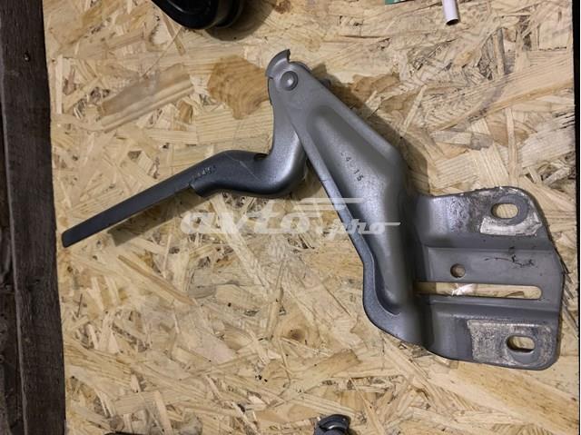 5C6823301A VAG Петля капота левая купить в Николаев