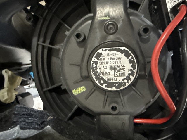 VAG 5Q1819021H Вентилятор печки в наличии Харьков