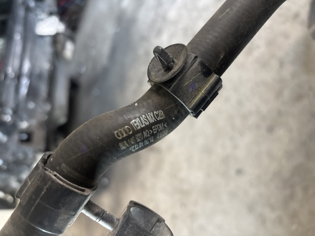 VAG 80A145920AQ в наличии Кривой Рог