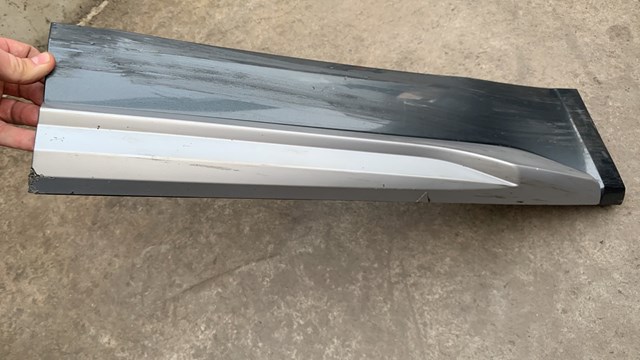 VAG 80A853969GGRU Молдинг двери задней левой нижний в наличии Чернигов