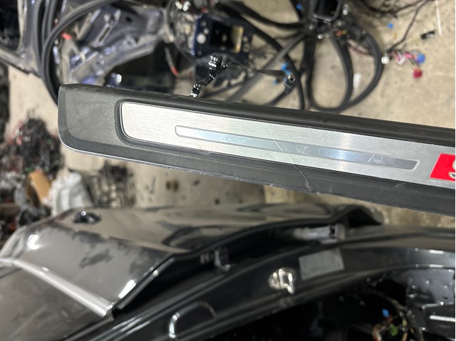 80A947418C VAG купить в Киев