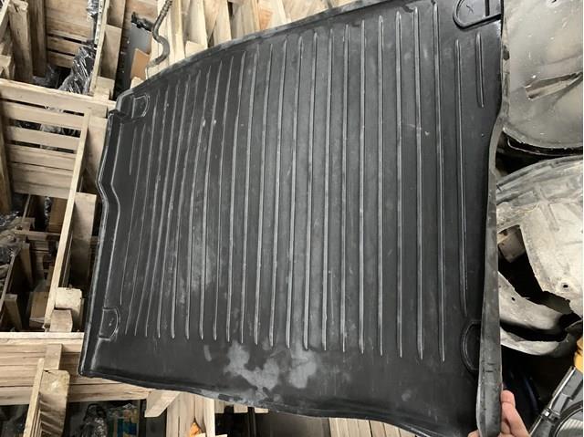 Коврики пола (багажника) 8R0061180 VAG