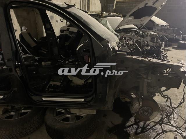 Внешний правый порог  8R0809848 VAG