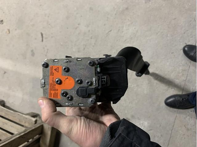 VAG 8R1857706NV04 Ремень безопасности передний правый в наличии Киев