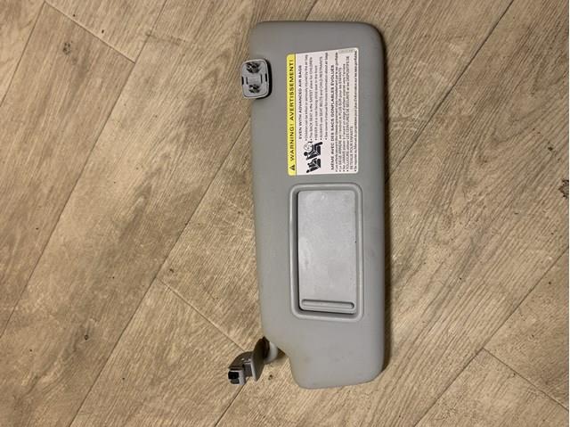 Козырек противосолнечный 8U0857551FFT9 VAG