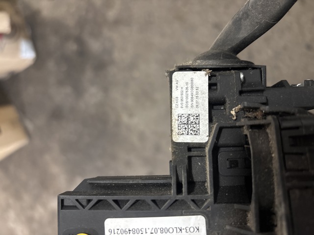 Переключатель подрулевой в сборе 8V0953502H VAG