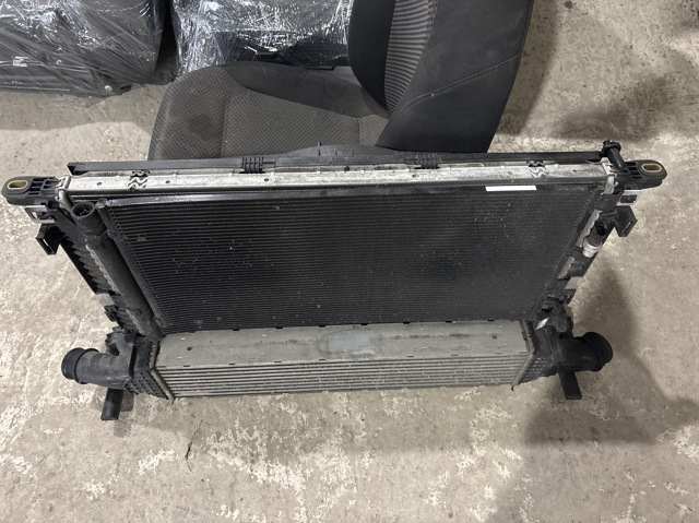 8W0121251AK VAG Радиатор купить в Львов