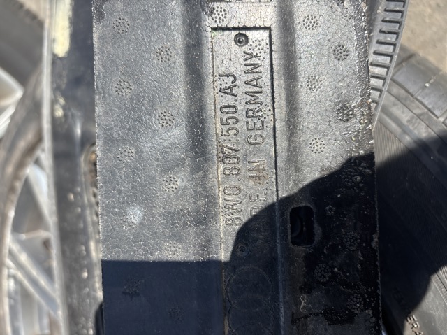 VAG 8W0807550AL в наличии Львов