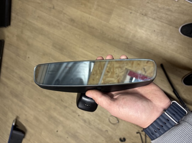 8W0857511F9B9 Зеркало заднего вида купить Ирпень