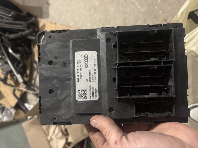 Компьютер бортовой 8W0907063CG VAG