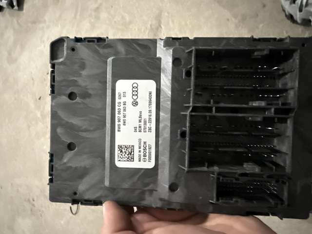 VAG 8W0907063CG Модуль управления (ЭБУ) бортовой сетью в наличии Ужгород