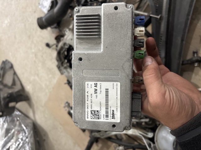 VAG 8W0907428A Модуль управления камерой в наличии Запорожье