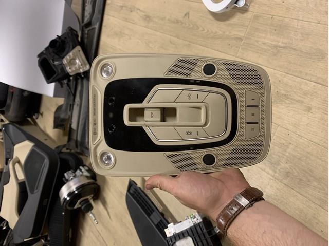 Плафон освещения кабины 8W0947135AK VAG