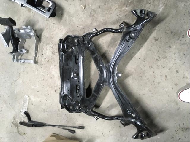 Крабобалка передней подвески 8W1399347F VAG