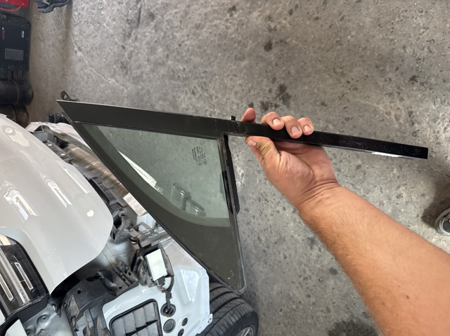 9Y3845113B PORSCHE купить в Ирпень