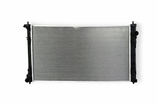 Радиатор водяной 214106RR0B КИТАЙ