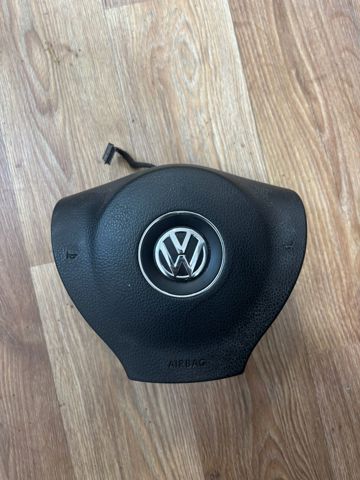 Подушка AIRBAG водительская 3C8880201K VAG