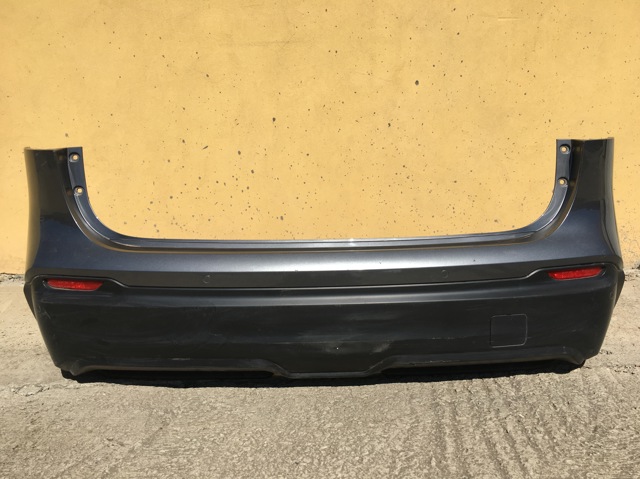 Задний бампер 85022HV00H NISSAN
