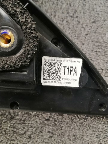 87610G4211 Левое боковое зеркало купить Львов