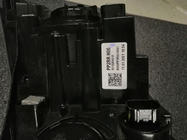 92102G4510 HYUNDAI Правая фара купить в Полтава