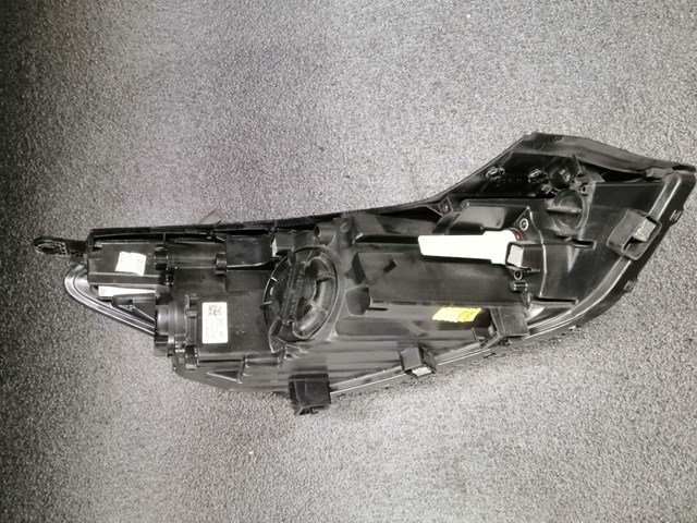 HYUNDAI D792111A10 в наличии Украина